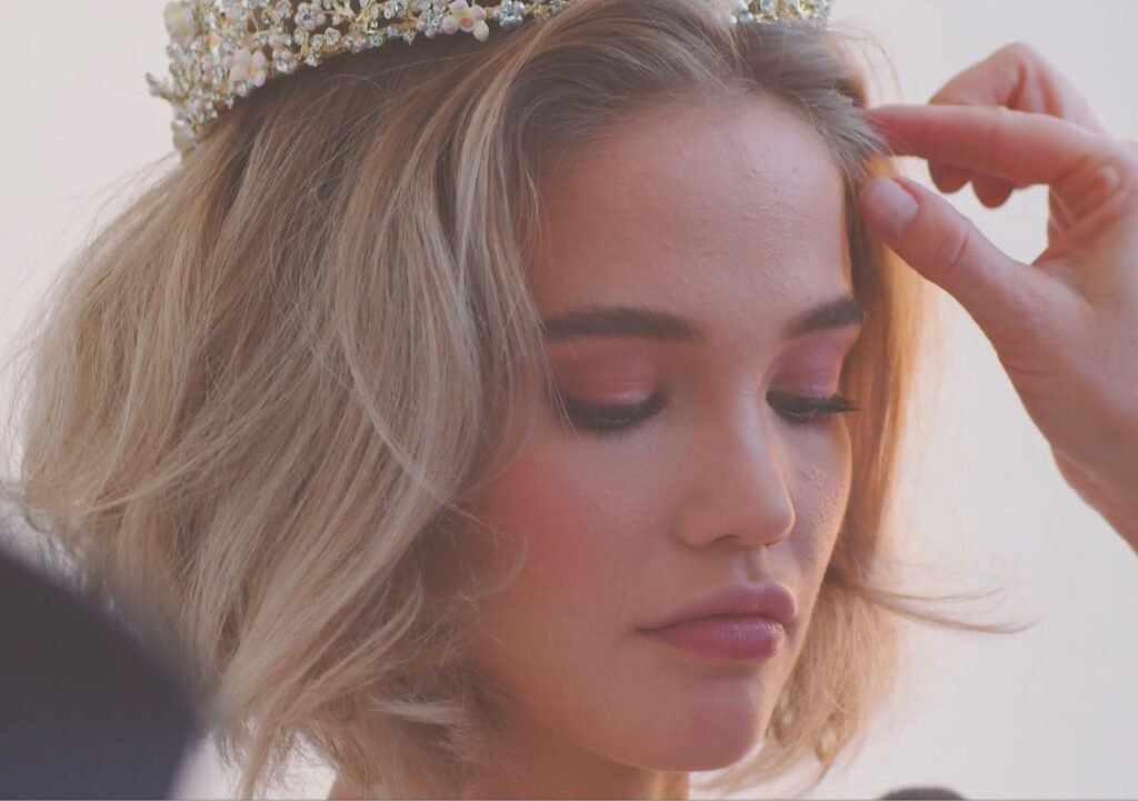 Poirier bruidsjurk | Isha van Dijk x 709FILMS Poirier bruidsjurk met Isha van Dijk, vastgelegd door 709FILMS.