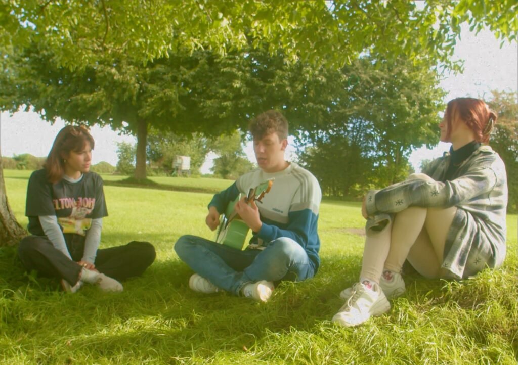 Muzikanten in samenwerking Makersweekend | Videoproductie 709FILMS Muzikanten werken samen tijdens Makersweekend Pop in Limburg, vastgelegd door 709FILMS.