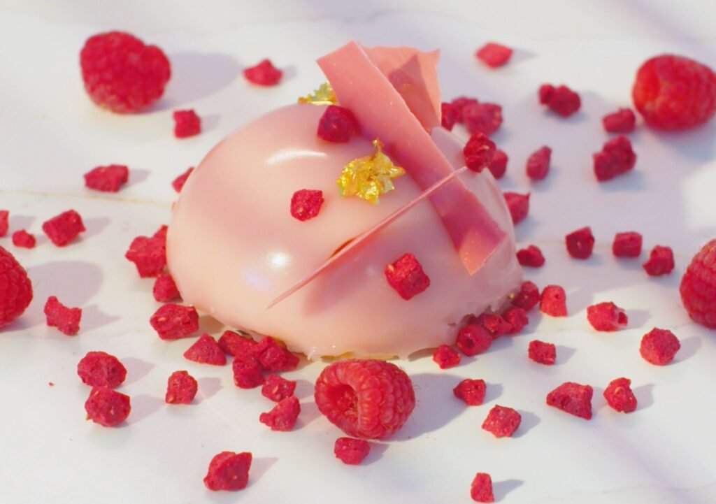 Gebakjes en milkshakes Smullies Maastricht | 709FILMS Commercial Gebakjes en milkshakes bij Smullies Maastricht, gefilmd door 709FILMS.